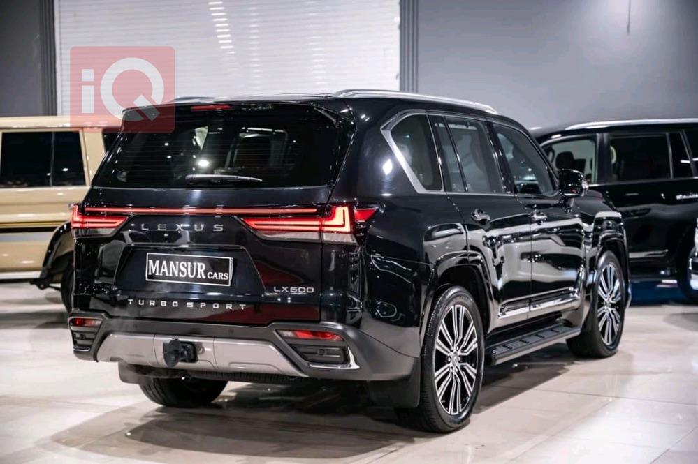 Lexus LX